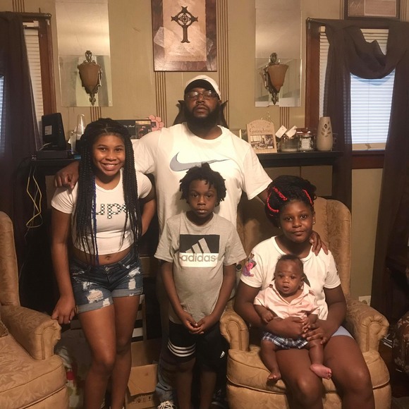 Meet your Posher, Aaron - Picture 1 of 1